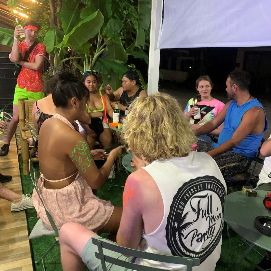 See Sea Backpackers House Baan Tai Bagian luar foto
