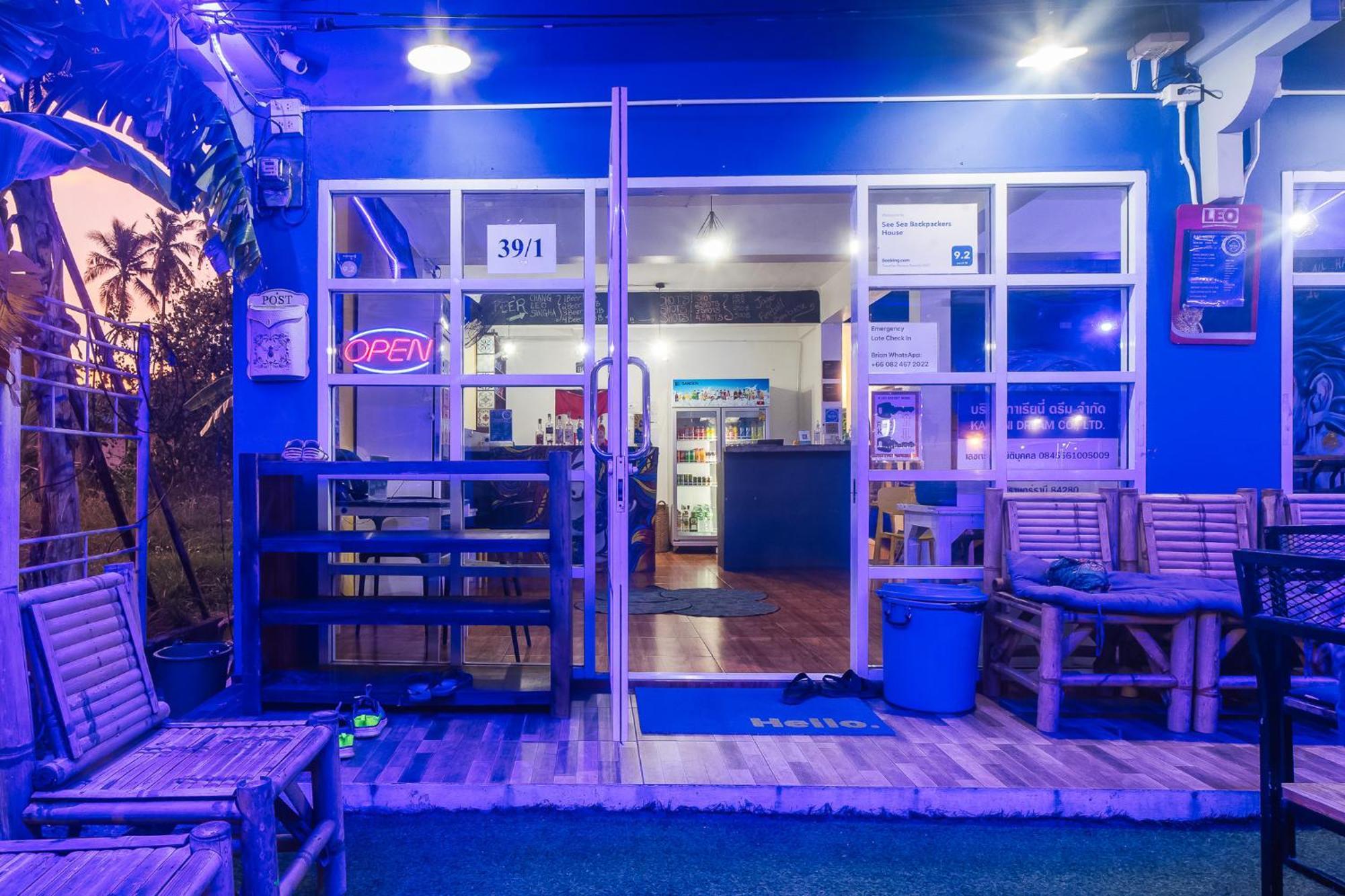 See Sea Backpackers House Baan Tai Bagian luar foto
