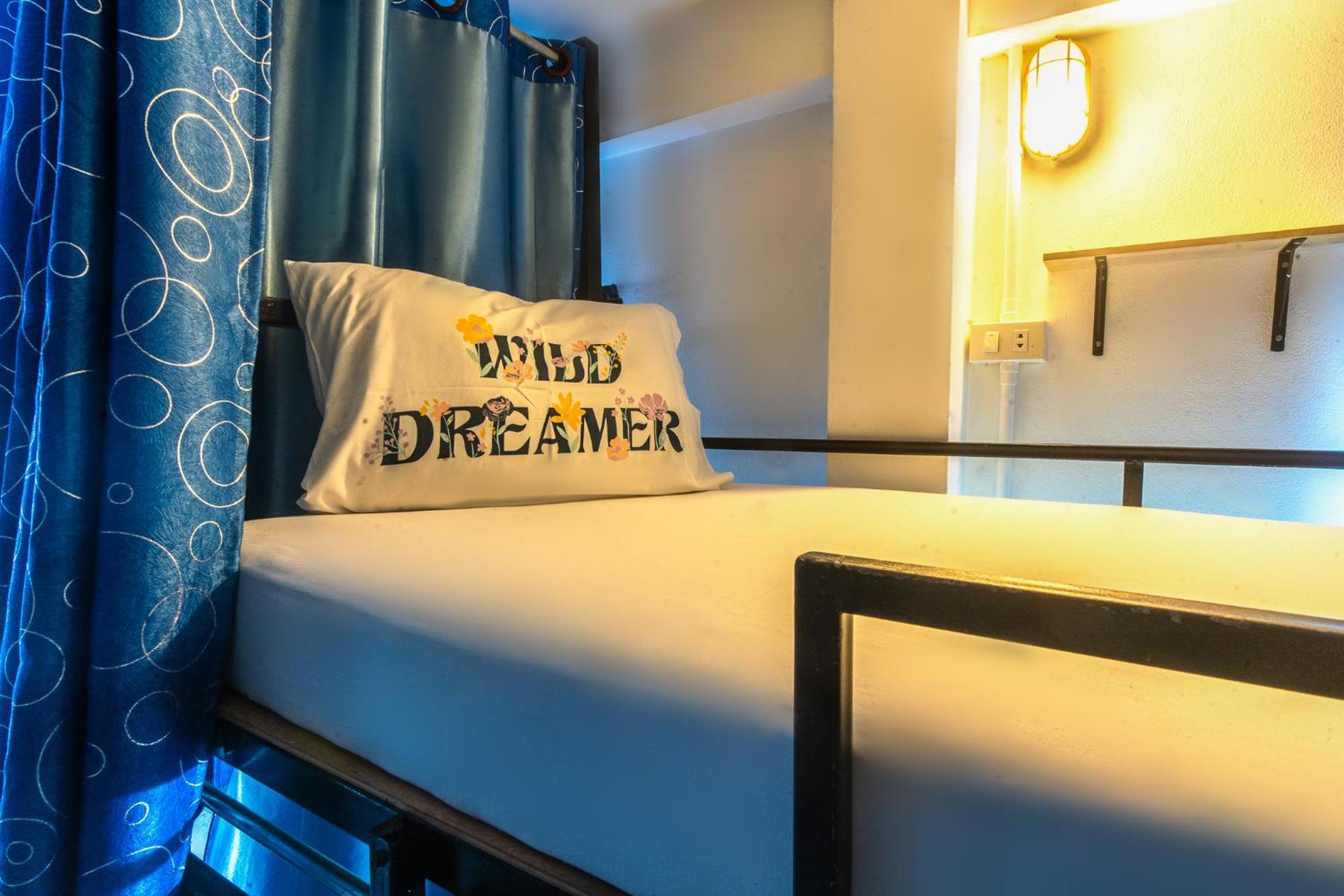 See Sea Backpackers House Baan Tai Bagian luar foto